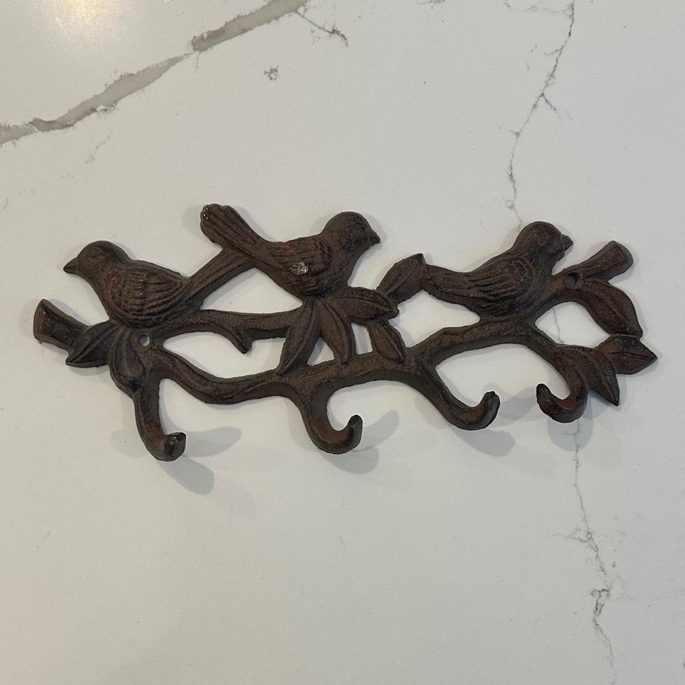 Rustic Cast Iron Black Brown Bird Wall Hook 4 hooks 3 birds Wall Decor - Picture 1 of 5